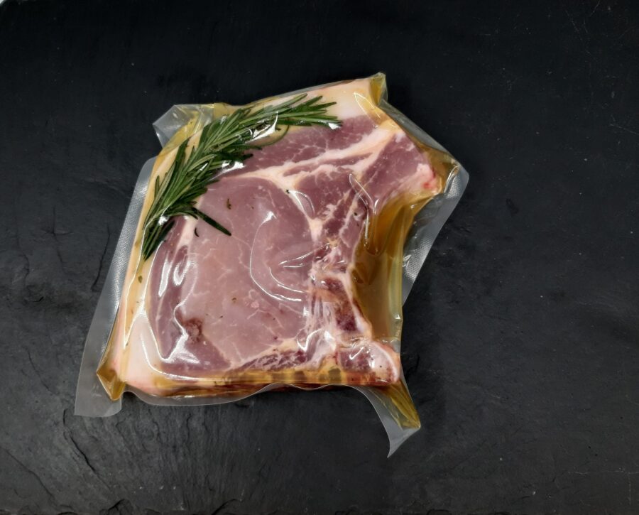 COTE DE PORC CAPELIN MARINEE CITRON ET ROMARIN 2/3 pers 800g
