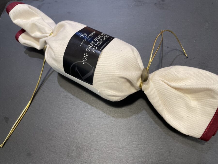 FOIE GRAS D&rsquo;OIE ENTIER AU TORCHON 580G -600G