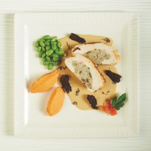 SUPRÊME DE CHAPON FERMIER FARCI AUX MORILLES