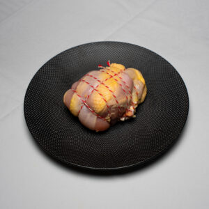 SUPRÊME DE CHAPON CRU FARCI AUX MORILLES à cuire 3 pers-400g