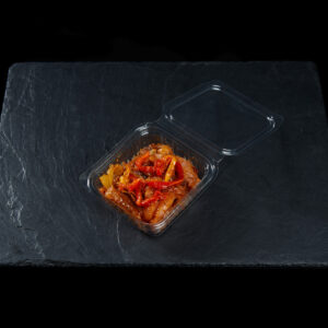 EMINCE DE VOLAILLE MARINE poivrons, tomate 200g