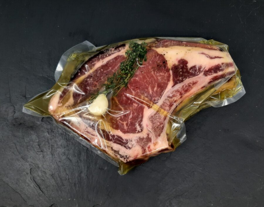 COTE DE BOEUF MARINEE HUILE D&rsquo;OLIVE ET THYM FRAIS 3 pers 1,2kg